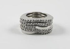 Elegant Unique Fun 5 Piece Heart Design Brass Ring