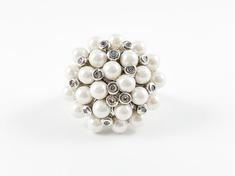 Elegant Modern Pearl Flower Design Brass Ring