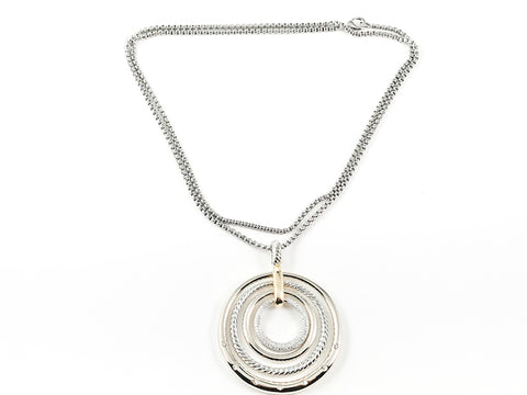 Modern Large Layered Round Circle Design Pattern Two Tone Brass Necklace