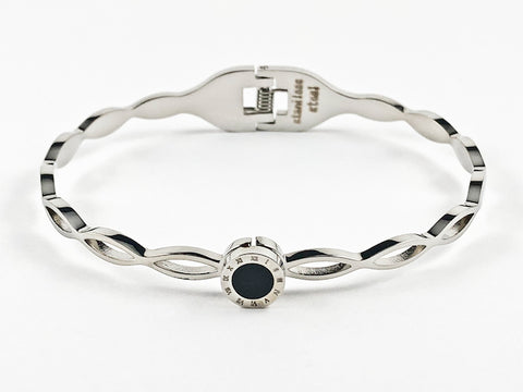 Beautiful Thin Center Round Disc With Black Stone & Roman Numerals Design Hinge Steel Bracelet