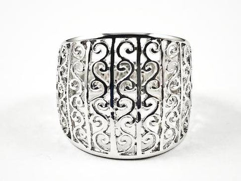 Elegant Filigree Ornamental Design Metallic Silver Ring