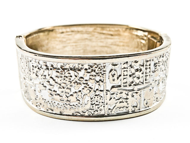 Unique White Enamel With Hieroglyphics Gold Tone Design Fashion Bangle