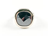 Modern Square Shape Center Black Color CZ Gold Tone Frame Wire Band Texture Brass Ring