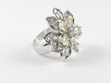 Unique Elegant Flower Petal Design Brass Ring