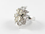 Unique Elegant Flower Petal Design Brass Ring