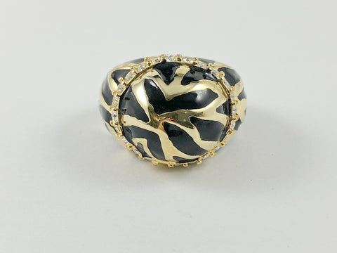 Unique Black Enamel Pattern Dome Brass Ring