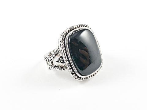 Elegant Casual Black Onyx Cable Brass Ring