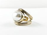 Nice Unique Shape Set Center Pearl Stone Gold Tone Brass Ring