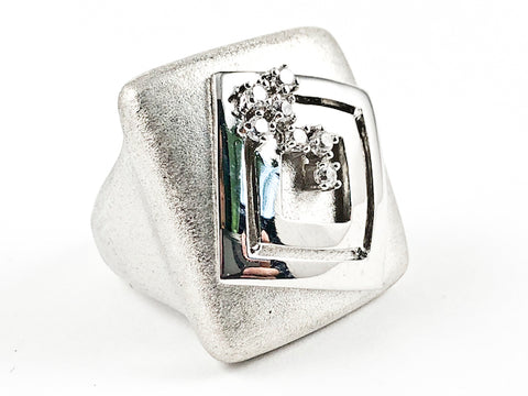 Nice Square Shape Center Diamond Shape Metallic Design Matte Brush Finish Silver Tone Brass Ring