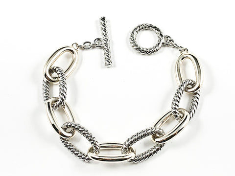 Modern Thick Textured Two Tone Chain Link Style Toggle Brass Bracelet