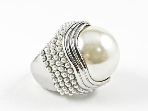 Modern Round Shape Half Center Pearl With Micro Pearl Frame Steel Ring