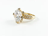 Classic Unique Round Center CZ Setting Yellow Gold Silver Ring