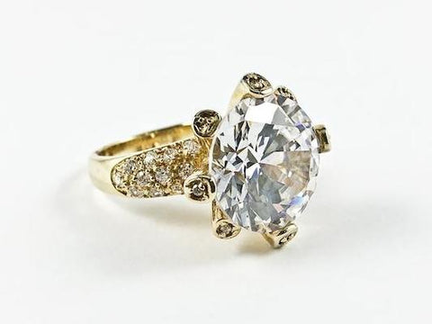 Classic Unique Round Center CZ Setting Yellow Gold Silver Ring