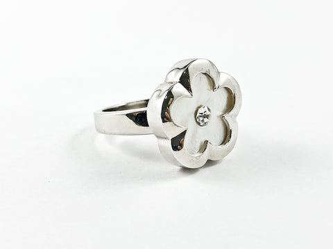 Cute Elegant Flower Design Shape With Mother Of Pearl Silver Ring