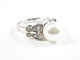 Beautiful Center Round Pearl With CZ Butterfly Sides Design Silver Ring