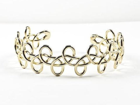 Creative Floral Pattern Open Gold Tone Brass Cuff Bangle