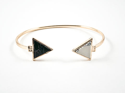 Fun Duo Black & White Arrow Design Ends Stone Thin Gold Tone Brass Bangle